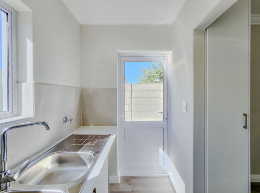 To Let 3 Bedroom Property for Rent in Pinehurst Western Cape